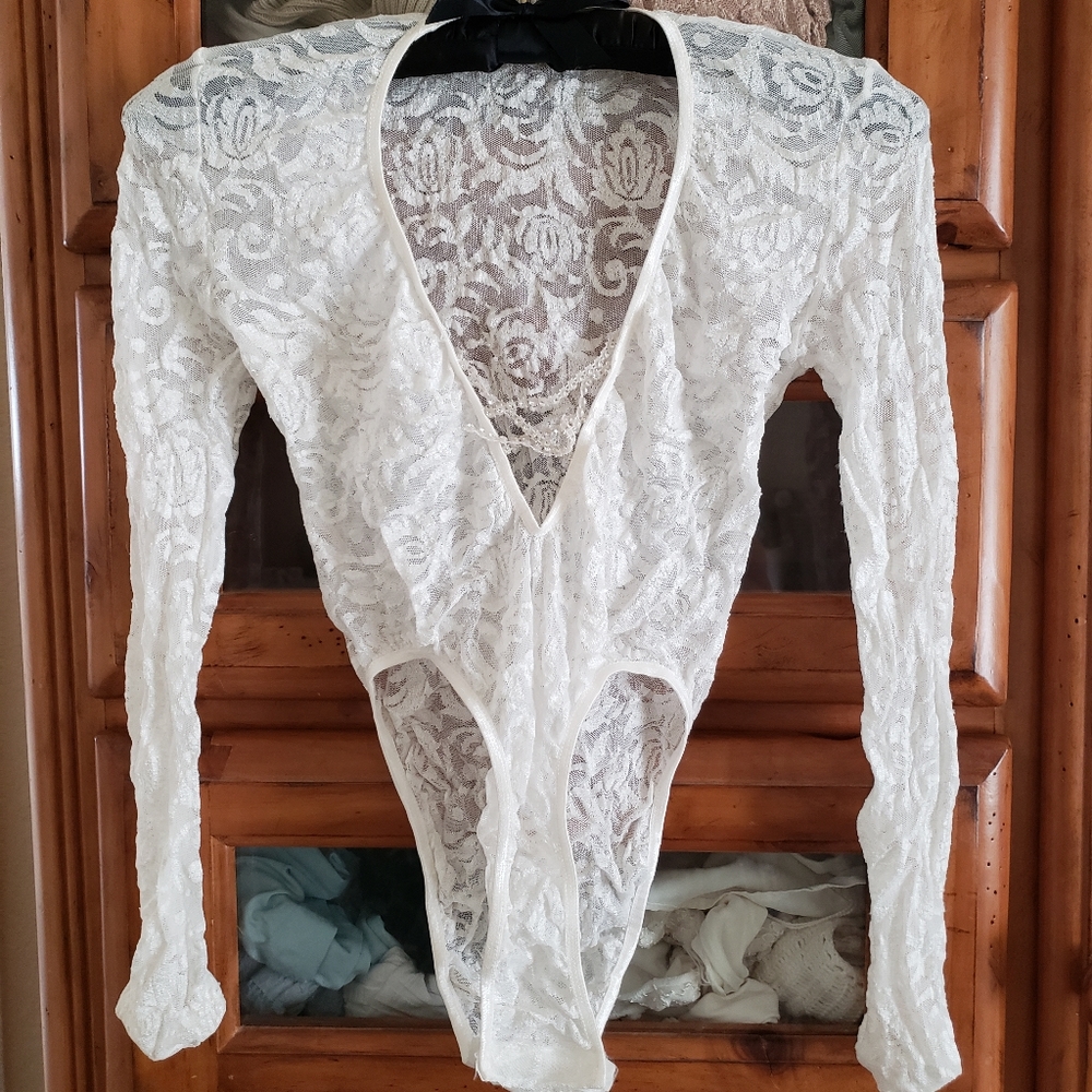 Long sleeve lace bodysuit